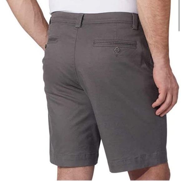 Kirkland Men's Gray Twill Comfort Stretch Casual Shorts, Size 36 - Picture 2 of 10